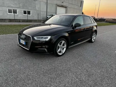 Usata Audi A3 Sportback e-tron Ambiente 150 CV (110 kW) 2017 Utilitaria