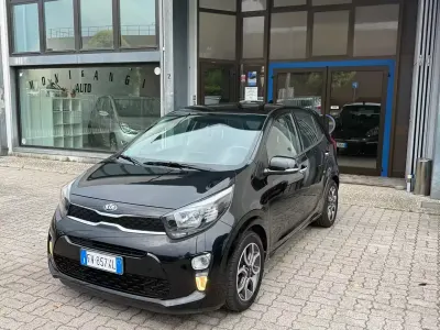 Usata Kia Picanto 65 CV (47 kW) 2019 Nero Utilitaria