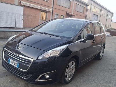 Usata Peugeot 5008 Active 114 CV (83 kW) 2014 Other Monovolume