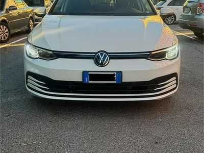 Usata VW Golf VII Life 150 CV (110 kW) 2020 Bianco Berlina