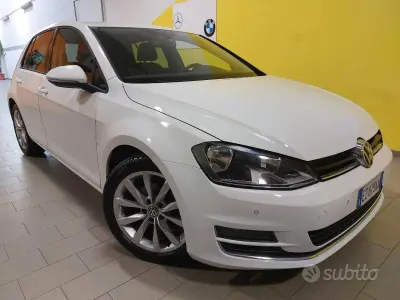 Usata VW Golf VII Highline 110 CV (80 kW) 2015 Bianco Berlina