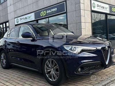 Usata Alfa Romeo Stelvio Executive 210 CV (154 kW) 2017 Blu SUV