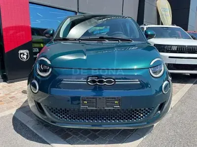 Nuova Fiat 500e Icon 86 kW (118 CV) 2026 Utilitaria