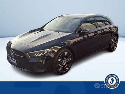Nero Usata 2024 Mercedes A180 Advanced Berlina | 31.650 € (Buon prezzo)