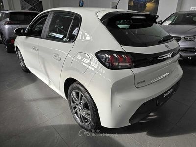 Usata Peugeot 208 75 CV (55 kW) 2021 Bianco Utilitaria