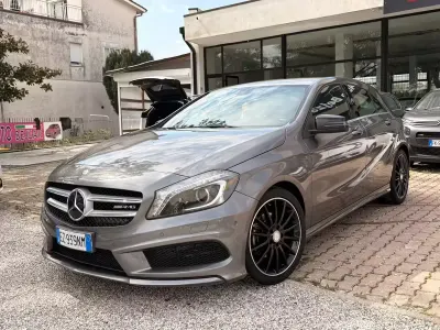 Begagnad Mercedes A180 Premium 109 HK (80 kW) 2015 Grå Sedan