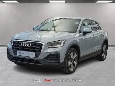 Usata Audi Q2 Admired 150 CV (110 kW) 2021 Grigio zinco SUV