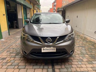 Grigio Usata 2017 Nissan Qashqai N-Vision SUV | 12.300 € (Buon prezzo)