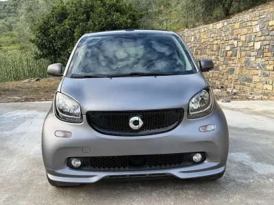 Usata Smart ForTwo Cabrio Superpassion 90 CV (66 kW) 2019 Grigio Cabrio