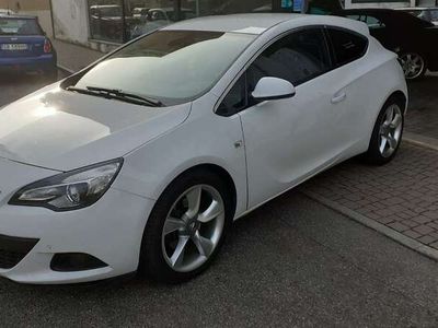 usata Opel Astra GTC 2.0 cdti ecotec Cosmo S s