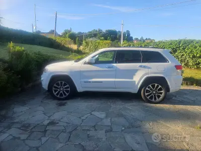 Usata Jeep Grand Cherokee Overland 250 CV (183 kW) 2017 Bianco SUV