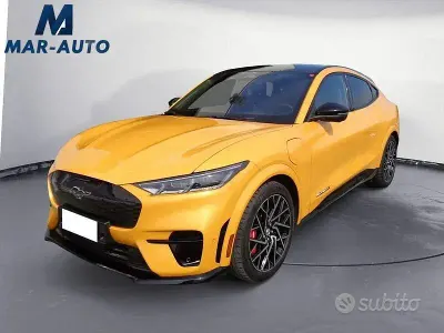 Usata Ford Mustang Mach-E 200 kW (272 CV) 2023 Arancione SUV