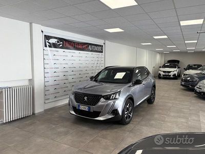 Usata Peugeot 2008 GT 131 CV (96 kW) 2021 Grigio scuro SUV