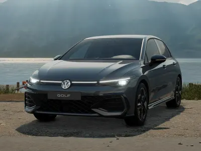 Nuova VW Golf VIII R-line Plus 150 CV (110 kW) 2026 Dolphin grey metallizzato Berlina