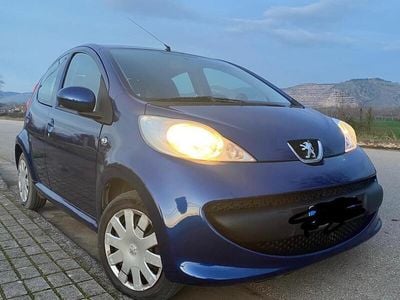 Usata Peugeot 107 2007 Blu Utilitaria