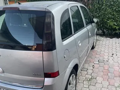 Usata Opel Meriva 75 CV (55 kW) 2006 Monovolume