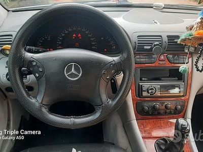 Usata Mercedes C200 122 CV (89 kW) 2003 Berlina