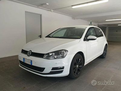 Usata VW Golf VII Comfortline 105 CV (77 kW) 2015 Bianco Berlina