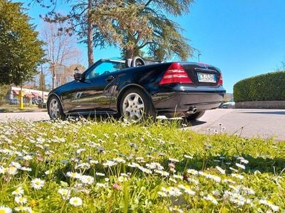 Usata Mercedes SLK230 197 CV (144 kW) 2002 Nero Cabrio