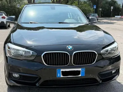 Usata BMW 116 Advantage 109 CV (80 kW) 2018 Nero Utilitaria