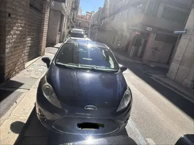Usata Ford Fiesta Titanium 95 CV (69 kW) 2010 Berlina