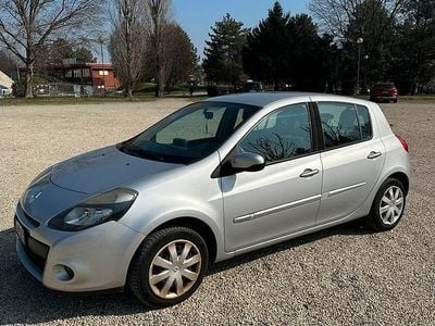 Usata Renault Clio II Dynamique 2010 Grigio Berlina