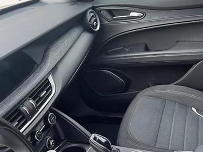 Usata Alfa Romeo Stelvio 190 CV (139 kW) 2020 Nero SUV