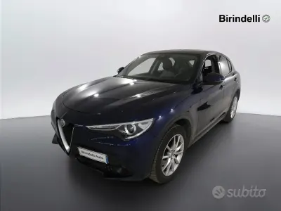 Usata Alfa Romeo Stelvio Executive 179 CV (131 kW) 2019 Blu SUV