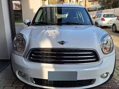 Käytetty Mini Countryman 90 HP (66 kW) 2011 Valkoinen Katumaasturi