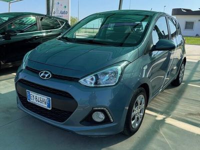 Usata Hyundai i10 69 CV (50 kW) 2015 Grigio Utilitaria