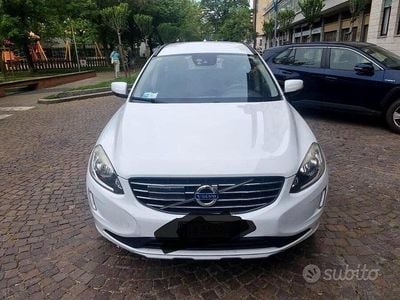 Usata Volvo XC60 Business Edition 150 CV (110 kW) 2015 Bianco SUV
