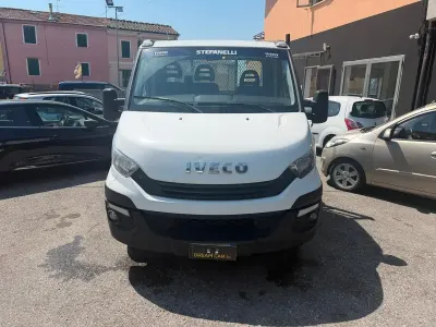 Usata Iveco Daily 135 CV (99 kW) 2019 Bianco