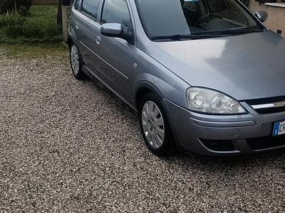 Usata Opel Corsa 69 CV (50 kW) 2004 Utilitaria