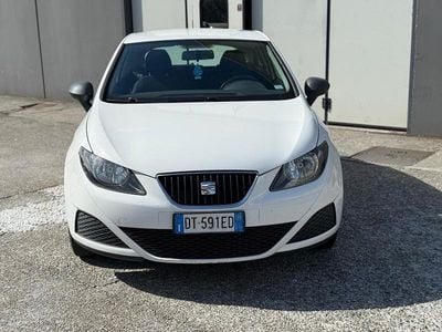 Usata Seat Ibiza 69 CV (50 kW) 2009 Bianco Coupé