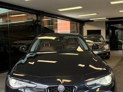 Usata Alfa Romeo Giulia Veloce 210 CV (154 kW) 2017 Nero Berlina