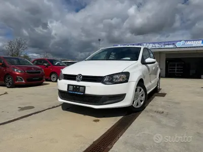 Usata VW Polo 75 CV (55 kW) 2012 Bianco Utilitaria