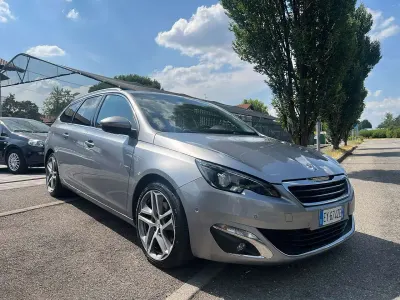 Usata Peugeot 308 SW Allure 150 CV (110 kW) 2015 Argento Station wagon
