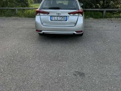 Usata Toyota Auris