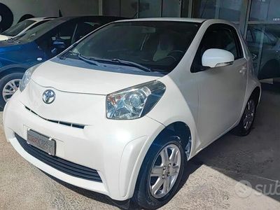 usata Toyota iQ 1.0 SOL