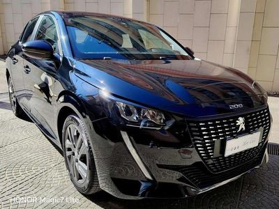 Usata Peugeot 208 Allure 102 CV (75 kW) 2022 Other Utilitaria