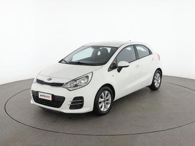 Usata Kia Rio Active 75 CV (55 kW) 2015 Bianco Berlina