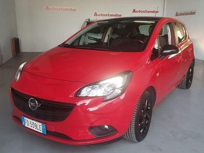 Usata Opel Corsa 90 CV (66 kW) 2016 Rosso Berlina