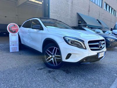 Mercedes GLA200