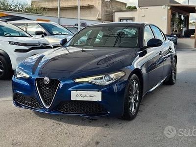 Usata Alfa Romeo Giulia 136 CV (100 kW) 2018 Blu Berlina