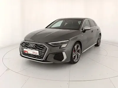 Usata Audi S3 Sport 310 CV (228 kW) 2023 Grigio daytona perlato Berlina