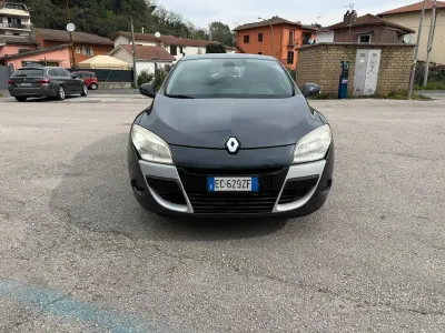 Begagnad Renault Mégane Coupé
