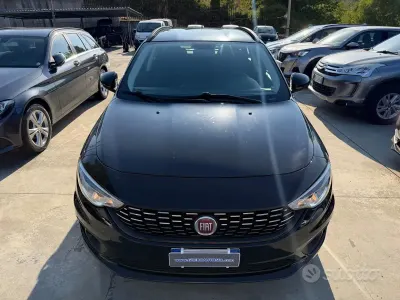 Usata Fiat Tipo Business 120 CV (88 kW) 2017 Nero Station wagon