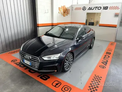 Gebraucht Audi A5 Comfort 190 PS (139 kW) 2018 Blau Coupé