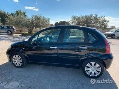 Usata Citroën C3 Exclusive 68 CV (50 kW) 2003 Blu/azzurro Berlina