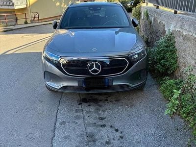 Gebraucht Mercedes EQA250 139 kW (190 PS) 2023 Grau SUV